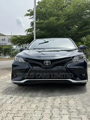 Toyota Camry SE 2021 Black