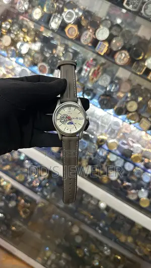 New in Wristwatch