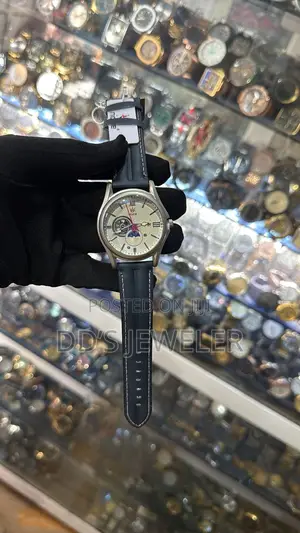 New in Wristwatch