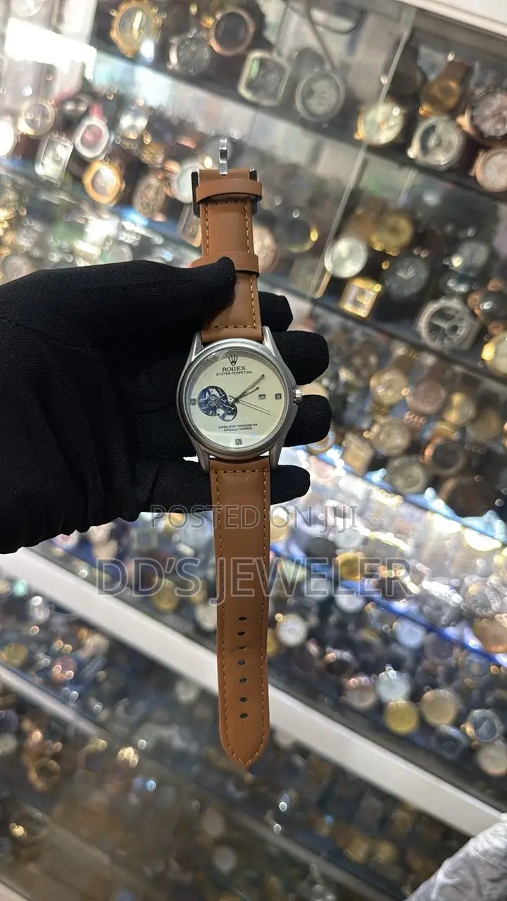 New in Wristwatch