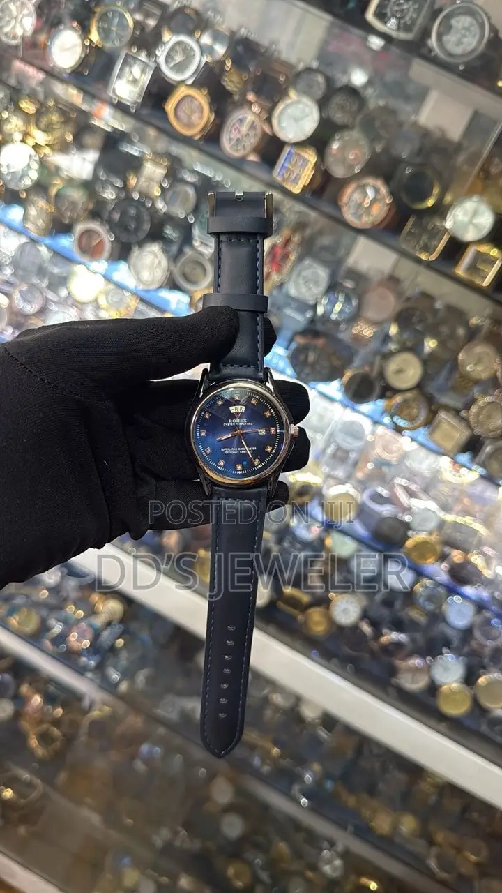 New in Wristwatch