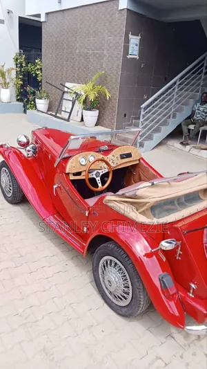 MG Magnett 1994 Red