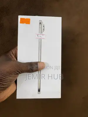 New Apple iPhone Air 256 GB Gold