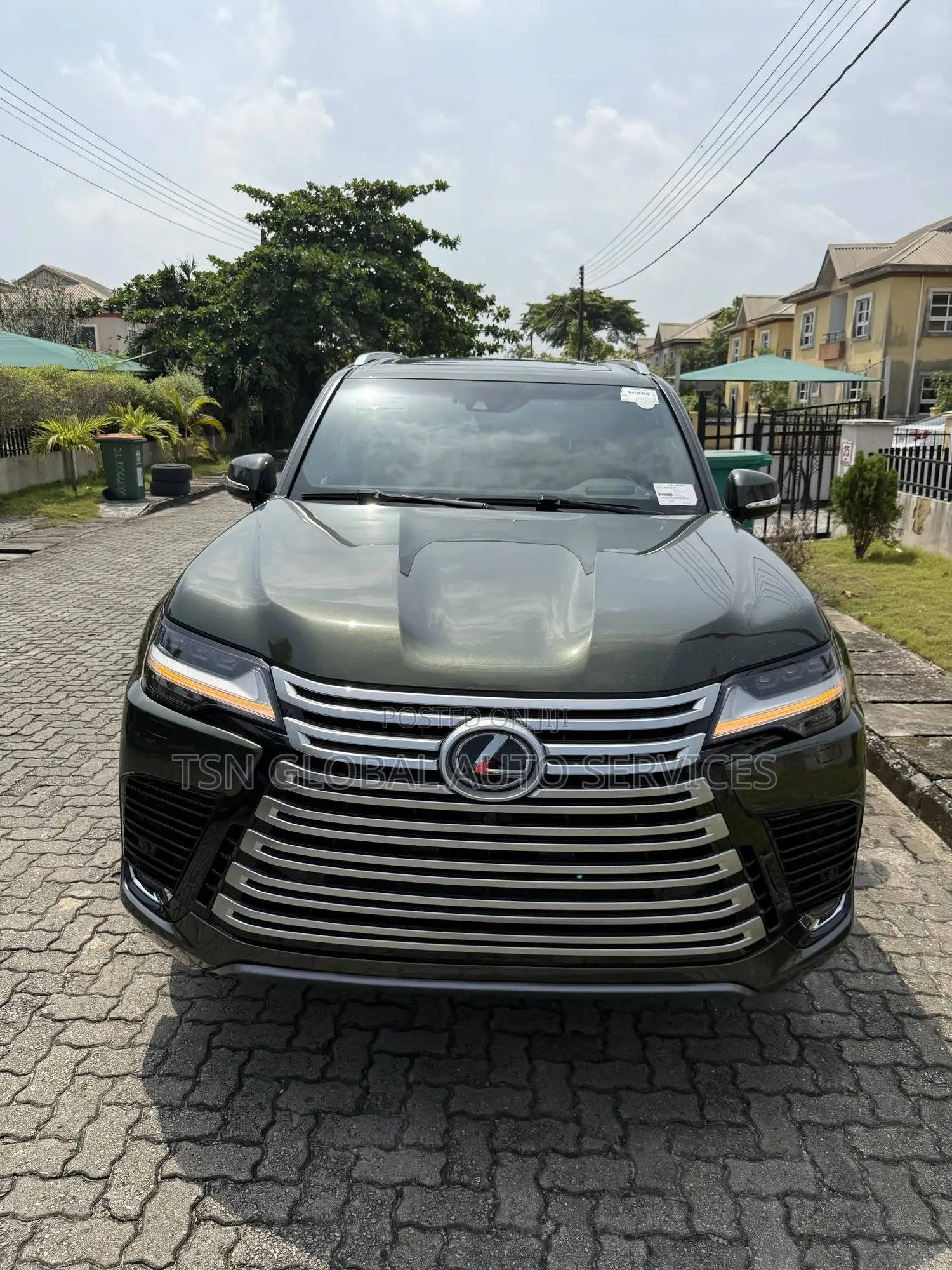 Lexus LX 600 2022 Green