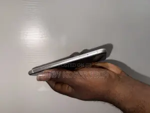 Apple iPhone 11 64 GB White