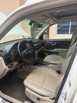 Mercedes-Benz GLK-Class 350 4MATIC 2012 Off white