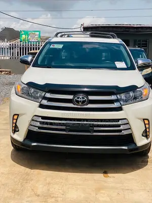 Toyota Highlander 2019 White