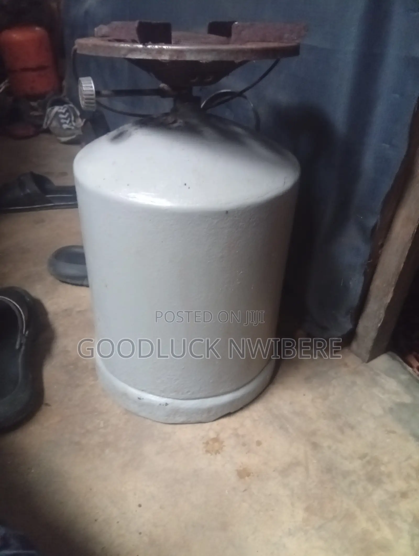 Gas Cylinder