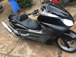 Yamaha Majesty 2024 Black