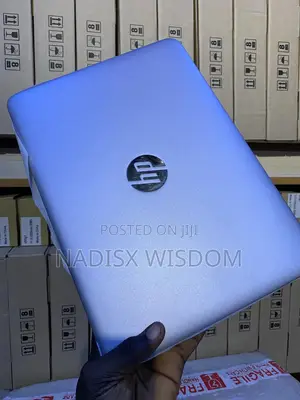 New Laptop HP EliteBook 820 G3 8GB Intel Core i5 SSD 256GB
