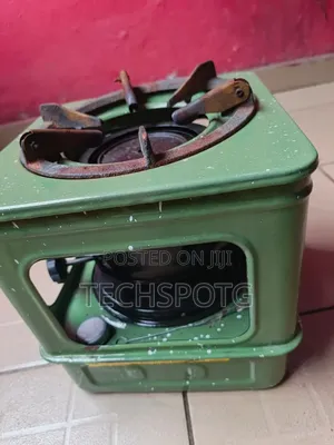 Neatly Used Stove