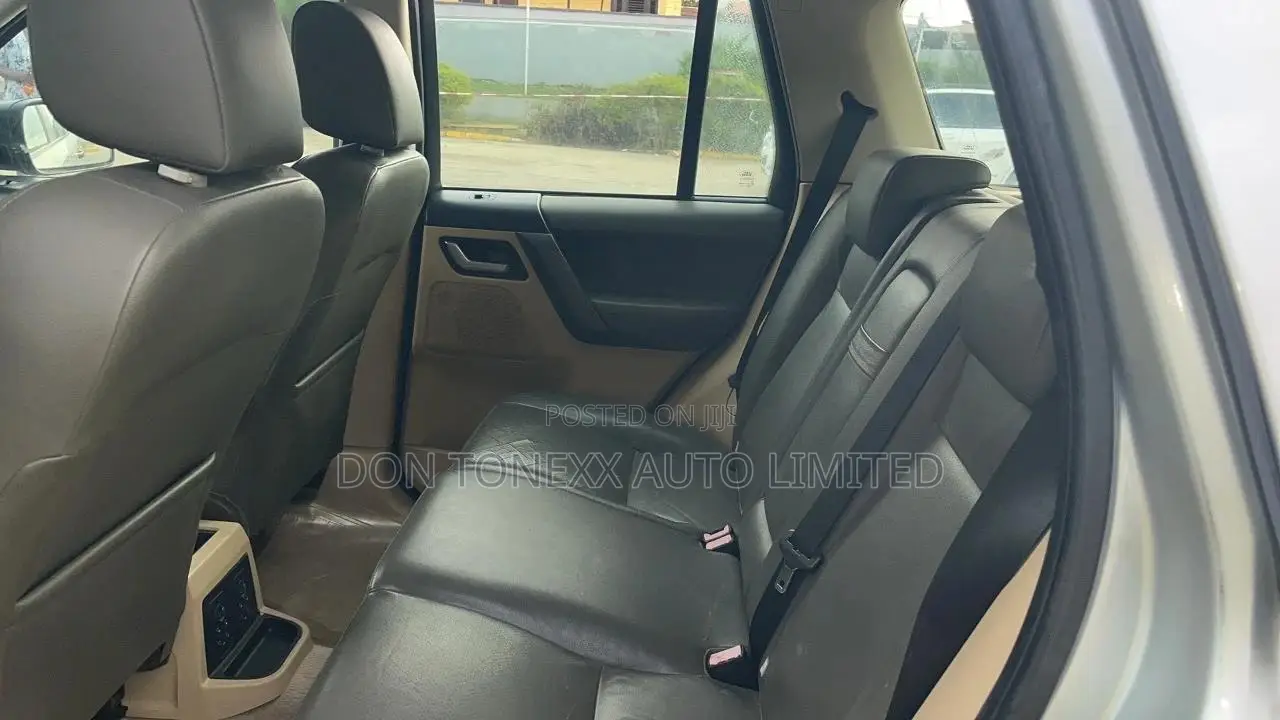 Land Rover Freelander 3.2 i6 HSE Automatic 2009 Silver