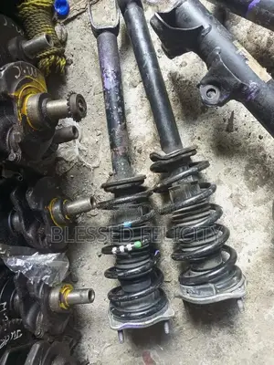 Front Shocks Mercedes Benz 205