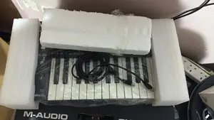 M-Audio Oxygen 25