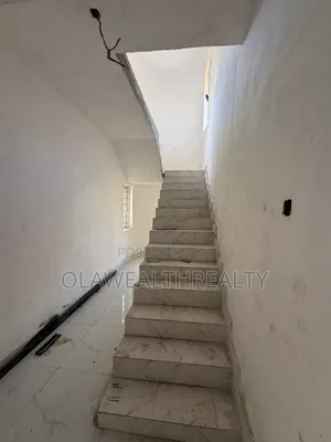 2bdrm Duplex in Alalubosa Gra, Ibadan for rent