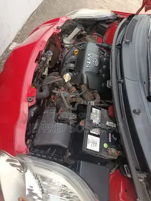 Toyota Yaris Base Hatchback 5dr 2010 Red