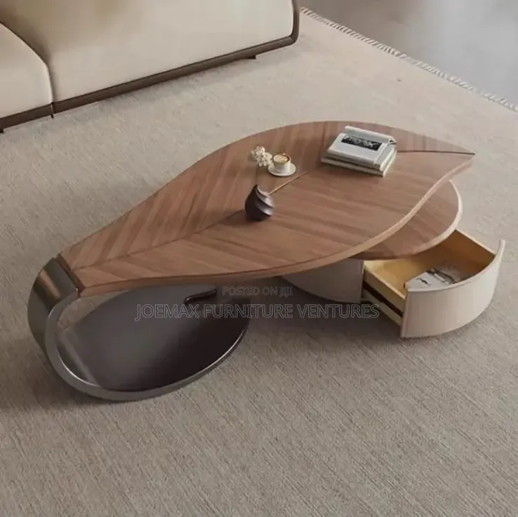 Luxurious Center Table.