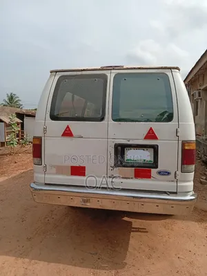 Van to Move Your Properties