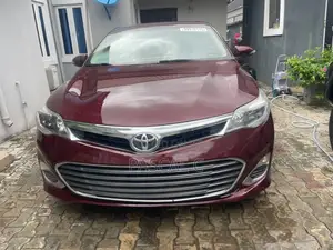 Toyota Avalon XLE 4dr Sedan (3.5L 6cyl 6A) 2015 Red