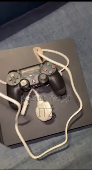 Ps4 Slim With 1 Controller and Games Installed