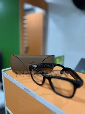Ray-Ban Meta Gen 1 Wayfarer Glasses Black Frame, Clear Lens