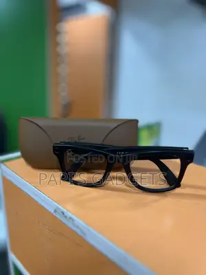 Ray-Ban Meta Gen 1 Wayfarer Glasses Matte Black Frame, Transition Lens