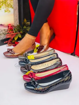 Women Wedge Cover Shoe
