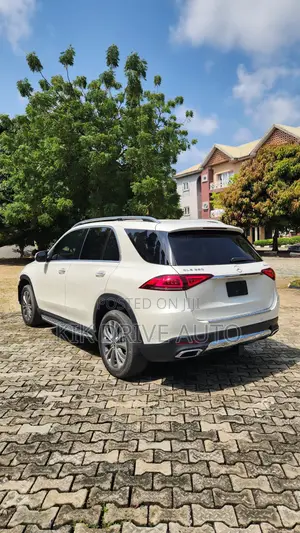 Mercedes-Benz GLE-Class GLE 350 4MATIC 2020 White