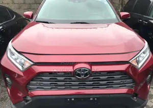 Toyota RAV4 2021 Red