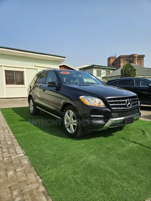 Mercedes-Benz M Class ML350 4MATIC 4dr SUV AWD (3.5L 6cyl 7A) 2015 Black