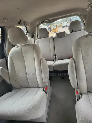 Toyota Sienna 2014 Gray