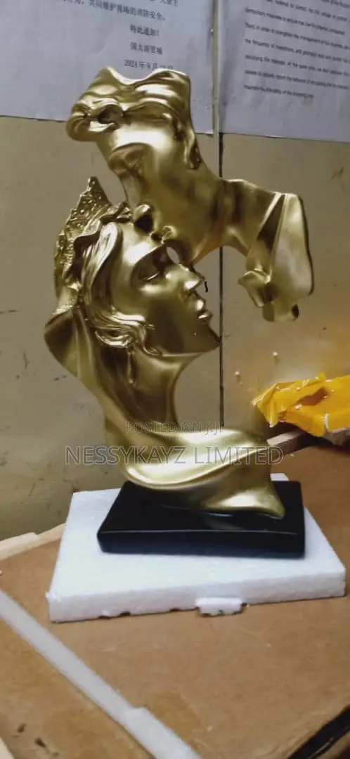 Original Art Works / Figurines
