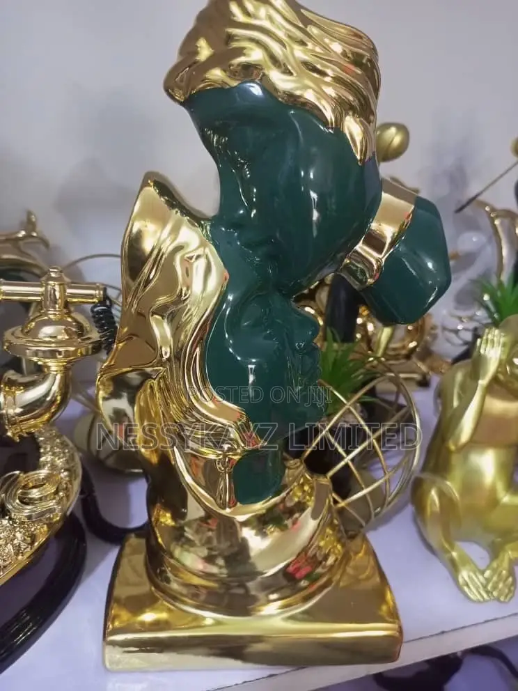 Original Art Works / Figurines