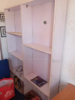 Display Shelf