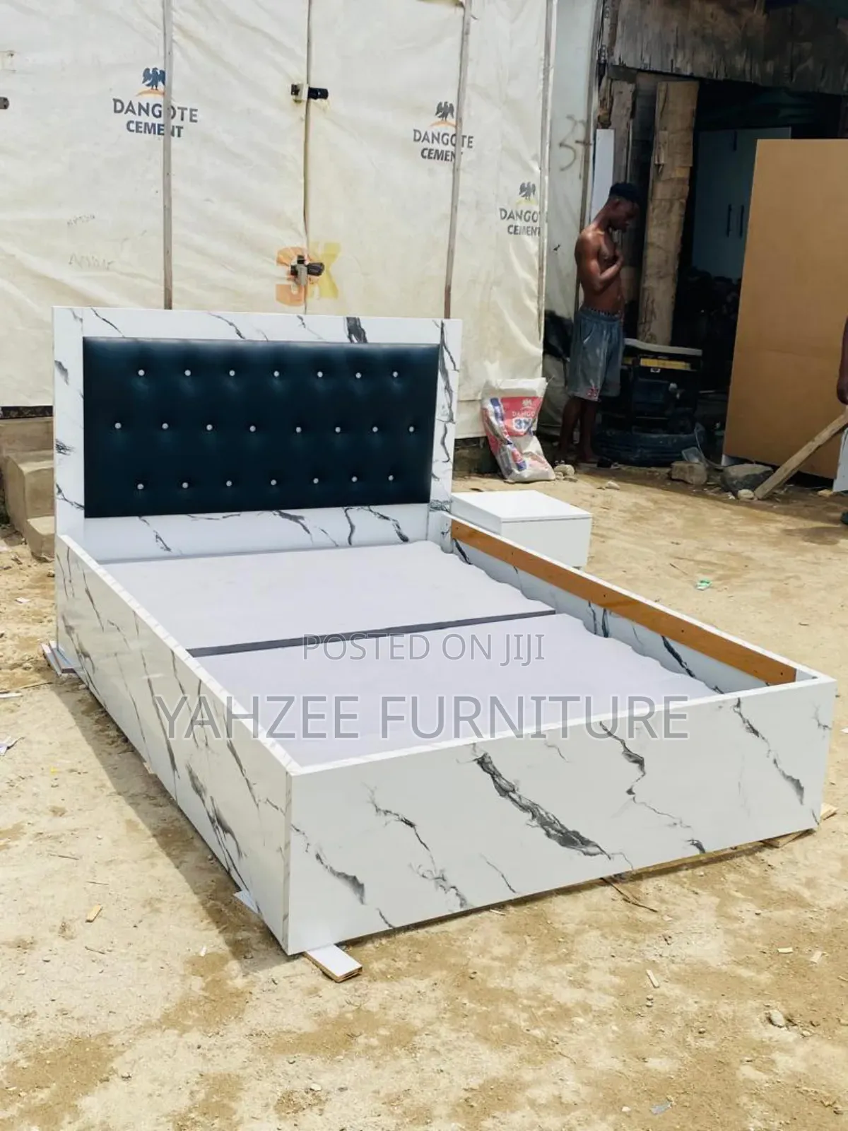 Bedframe 41⁄2by6