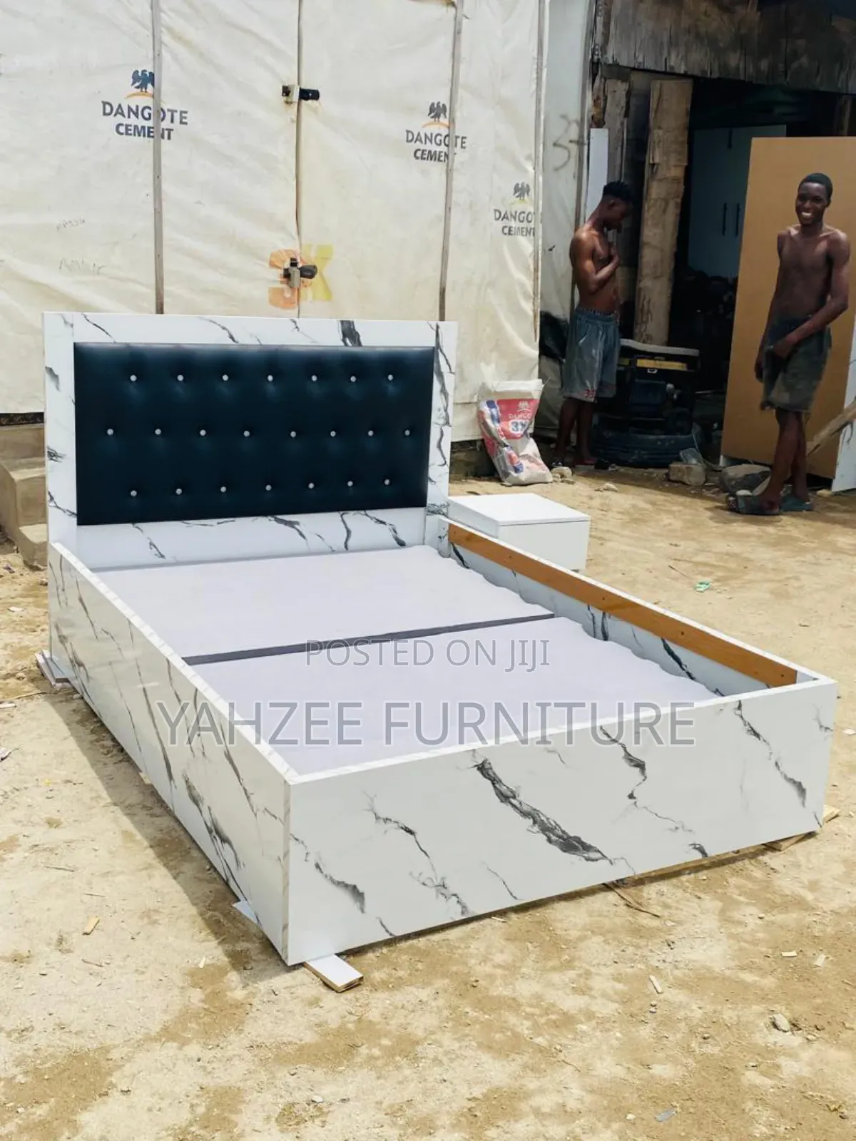 Bedframe 41⁄2by6