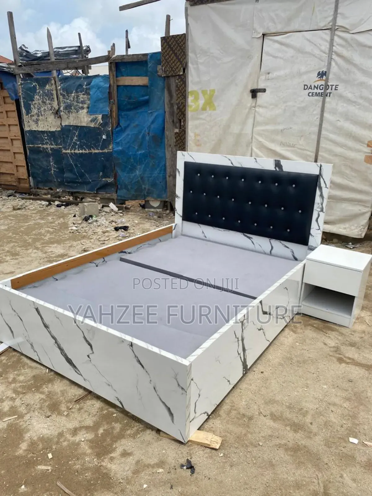 Bedframe 41⁄2by6
