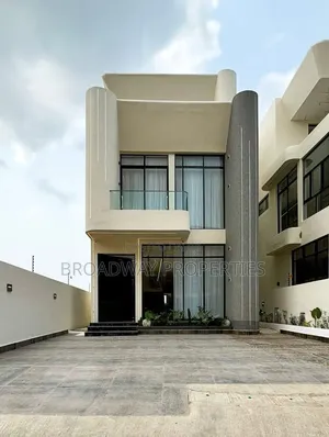 5bdrm Duplex in Lekki for sale