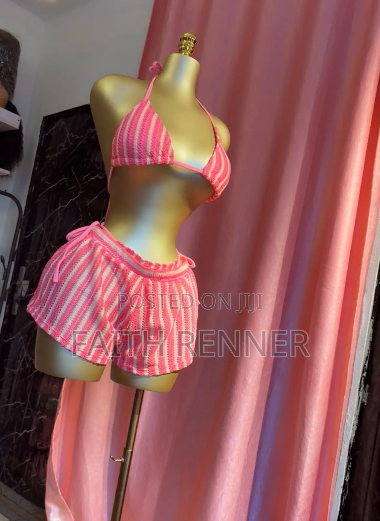 Bikinis|Swimwears