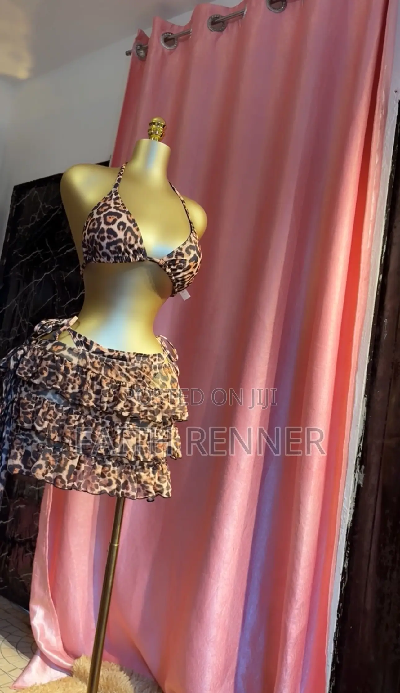 Bikinis|Swimwears