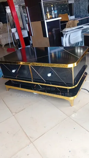 Classic Center Table