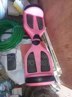 Hoverboard With Bluetooth Speakers and Led Light