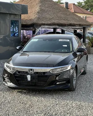 Honda Accord Touring 2.0T 2018 Black