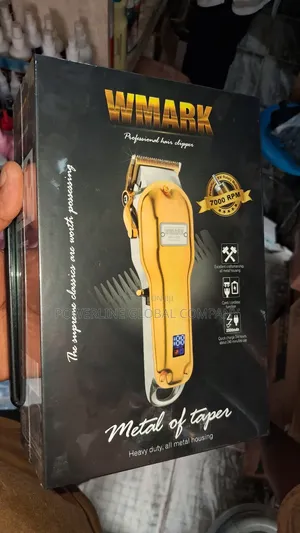 Rechargeable Clipper With High Cutting Precision Professional Clipper