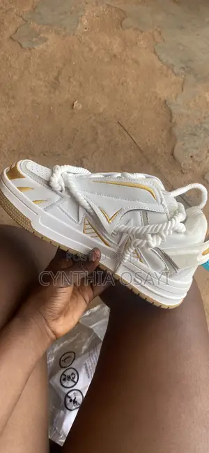 Shoes For Female