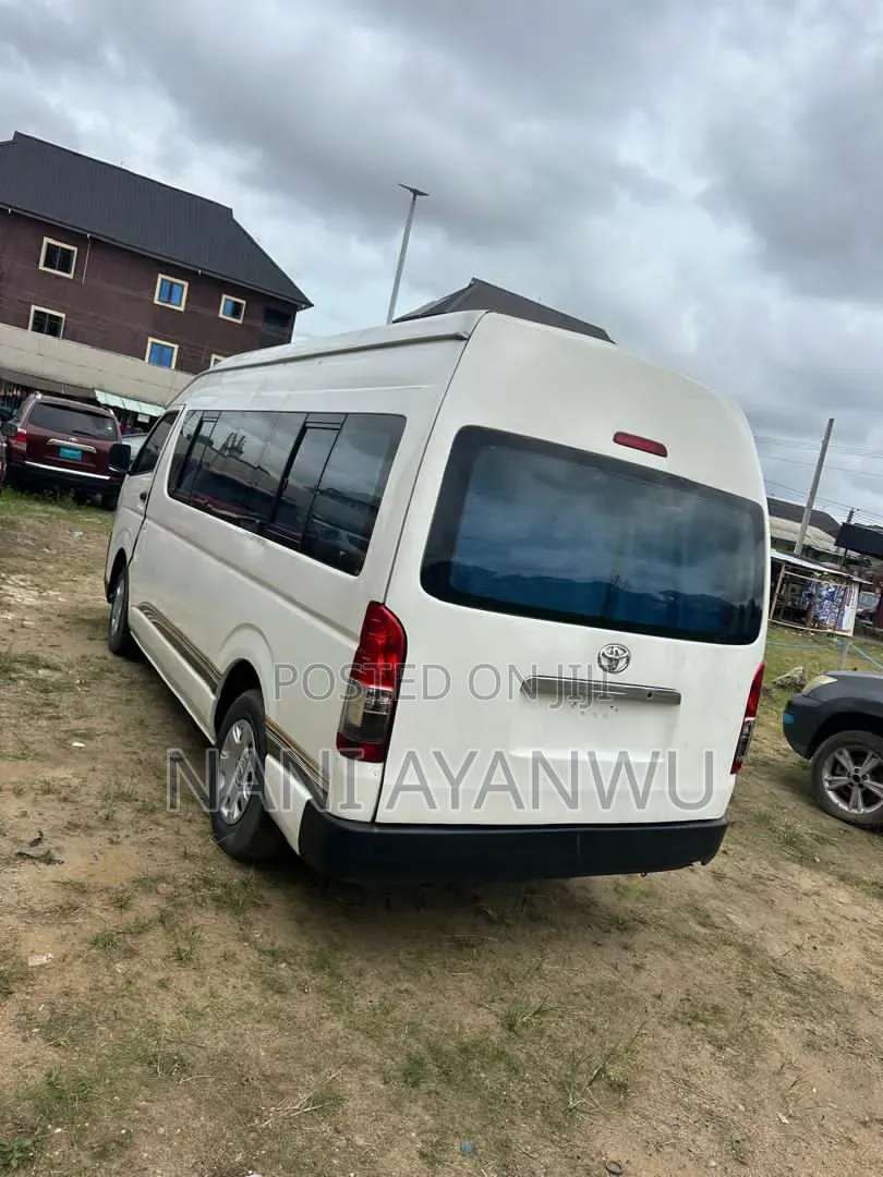 Toyota Coaster 2015 White