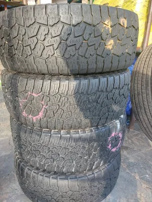 Quality Used Falken Uniform Commercial Tyre Available 265/65r17lt