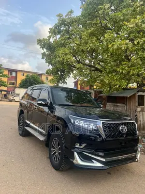 Toyota Land Cruiser Prado 4.0 i 2010 Black