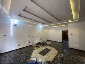4bdrm Duplex in In An Estate Close, Idu for rent