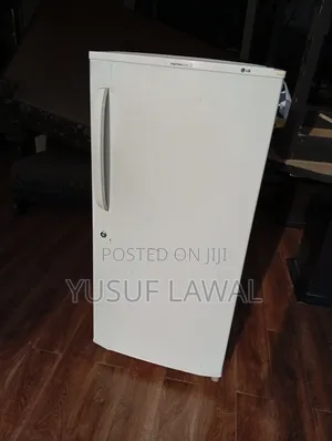 Single Door Lg Electronics Refrigerator, Freezer 191 Litres.